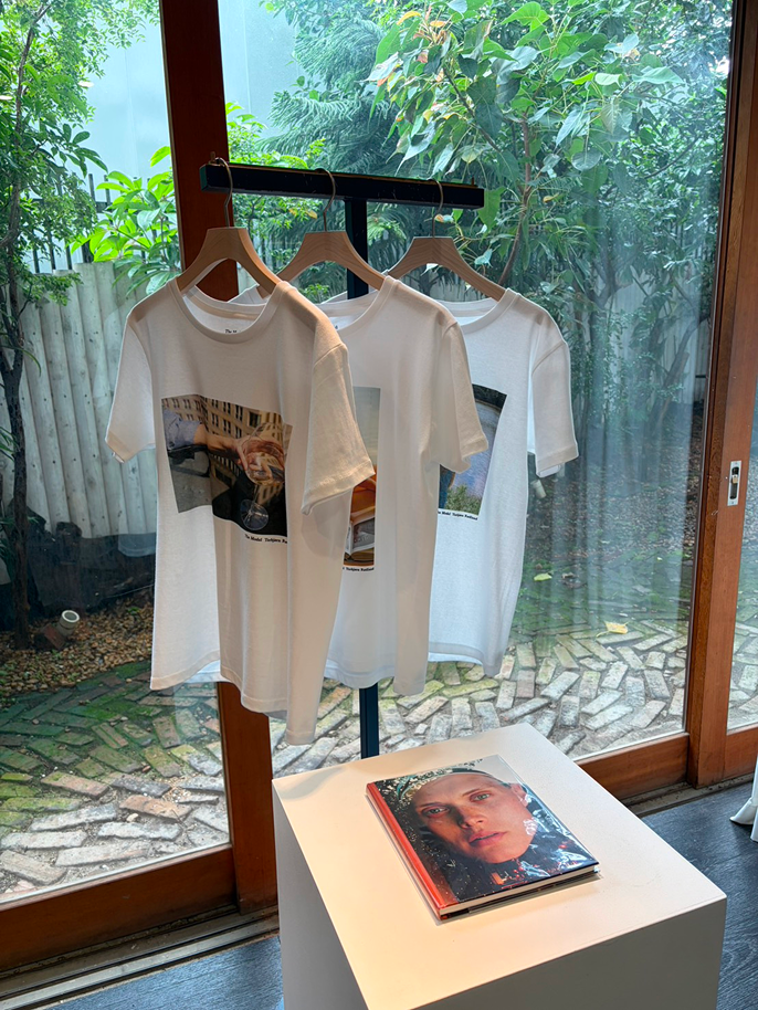 The Model for BIOTOPのTシャツ